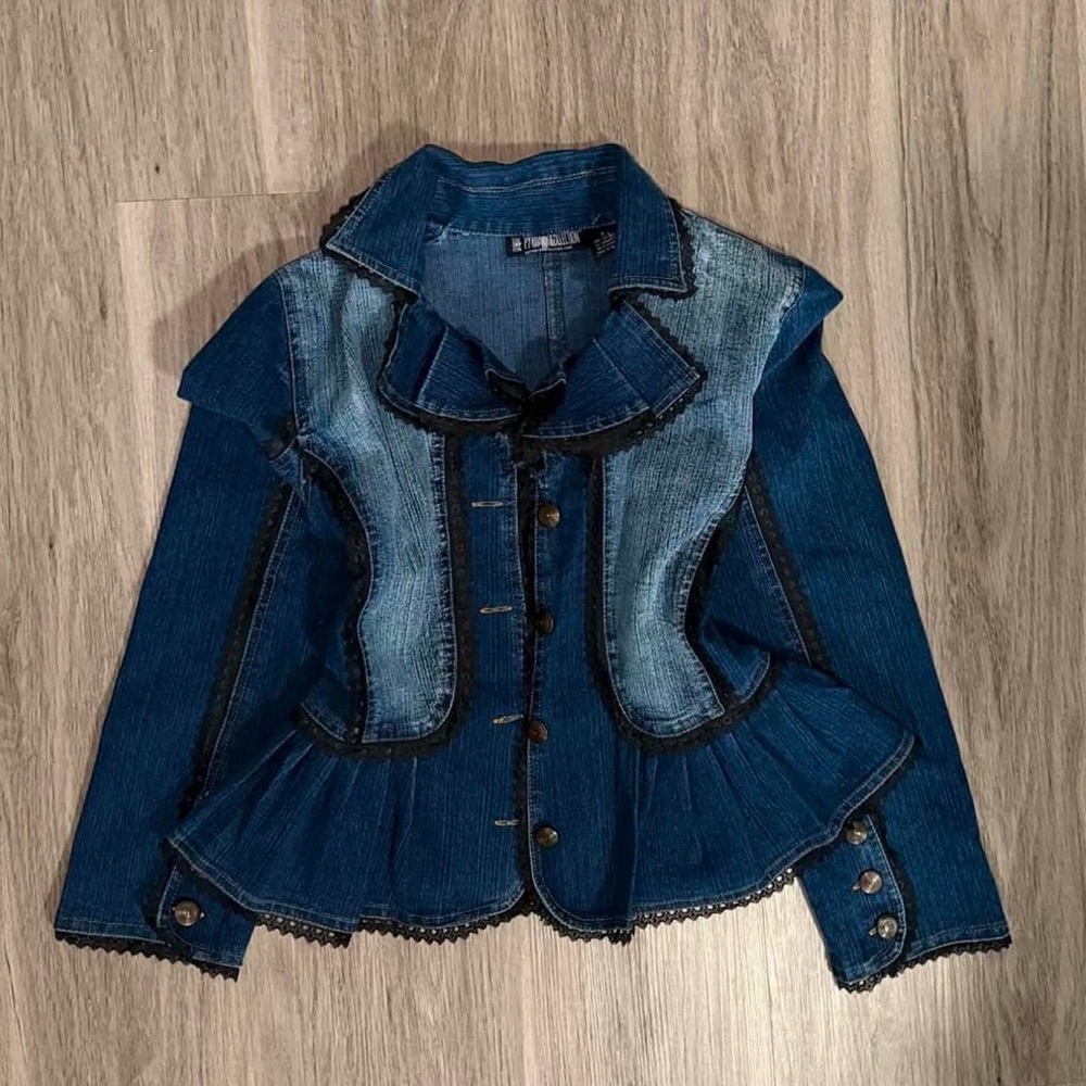 Stylish Denim Women's Jacket